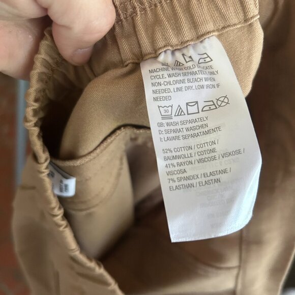 IsaacMizrahi Pull On Khakis Womens 14 Elastic Waist Comfy - Picture 9 of 9